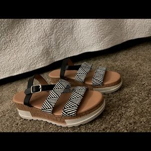 Black and White Platform Sandals!!